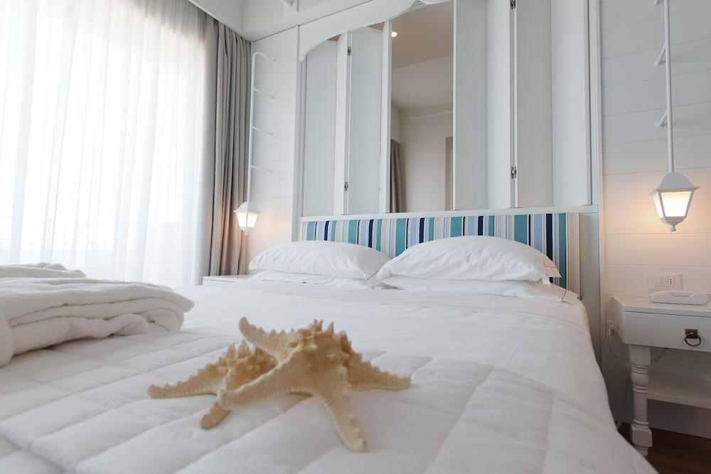 Luxor Beach Boutique Hotel Cattolica Exterior foto