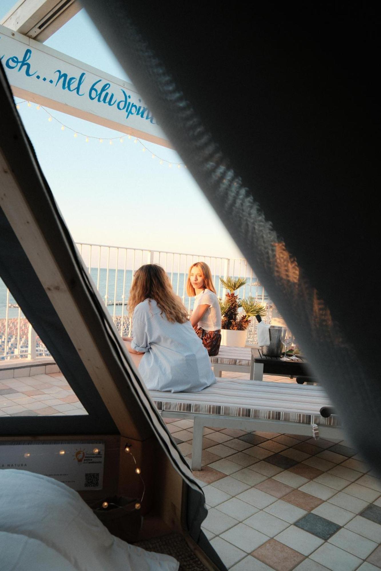 Luxor Beach Boutique Hotel Cattolica Exterior foto