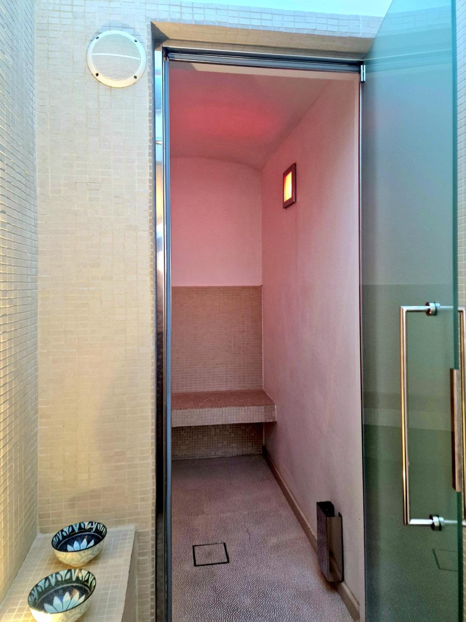 Luxor Beach Boutique Hotel Cattolica Exterior foto