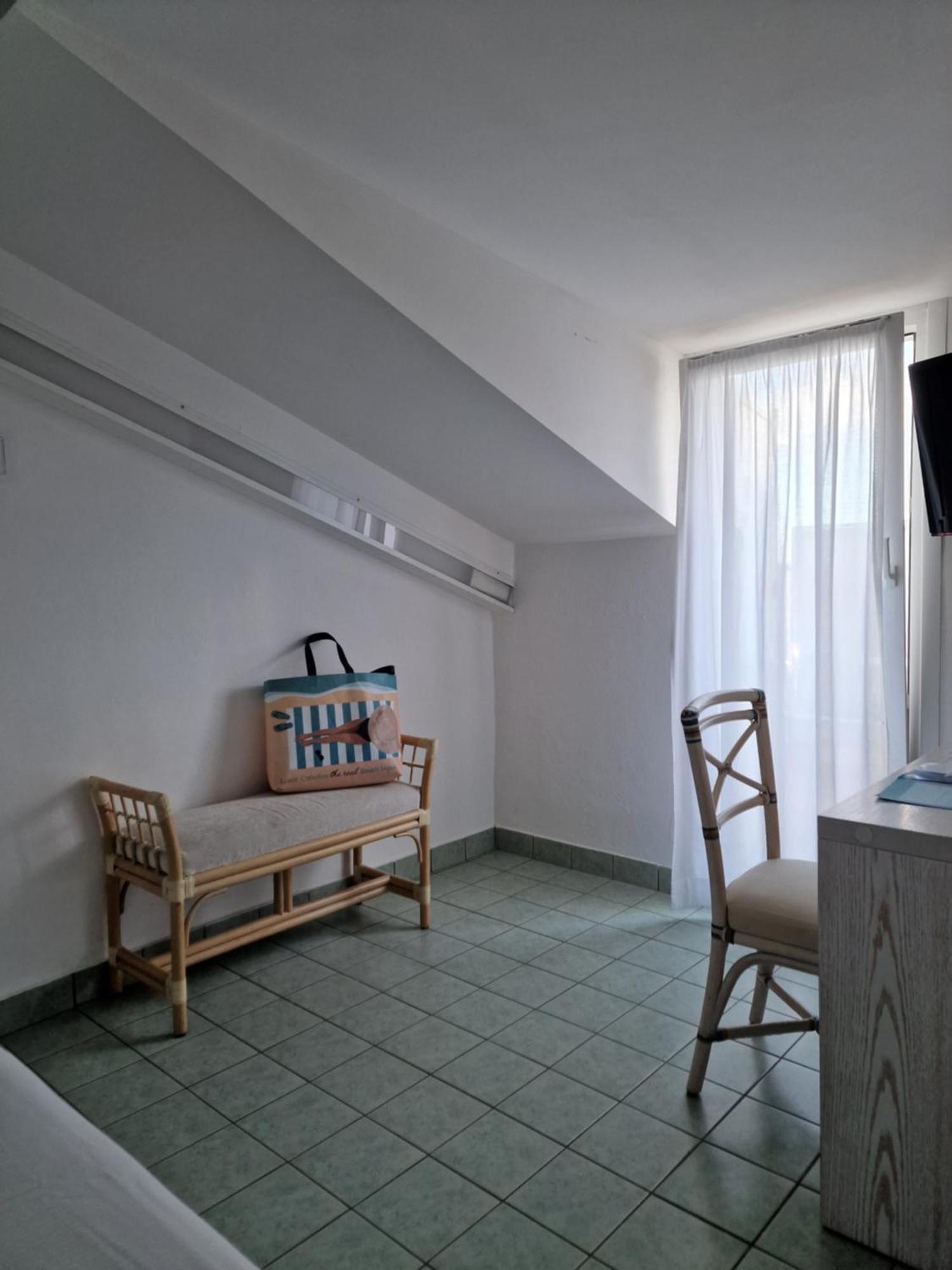 Luxor Beach Boutique Hotel Cattolica Exterior foto